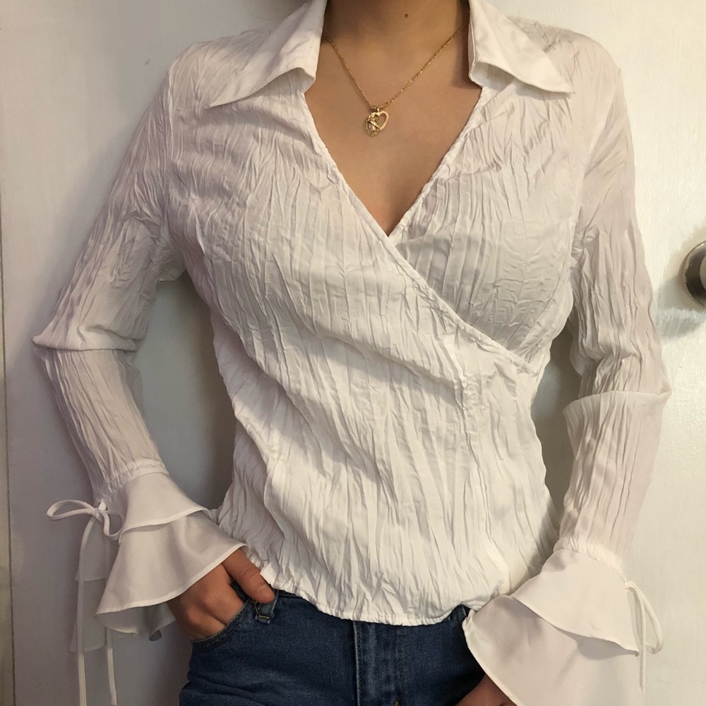 Stretchy wrap blouse